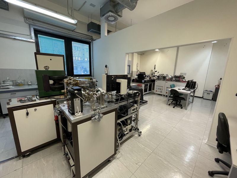 Il laboratorio 40Ar–39Ar presso IGG–CNR dopo la recente ristrutturazione (2019).