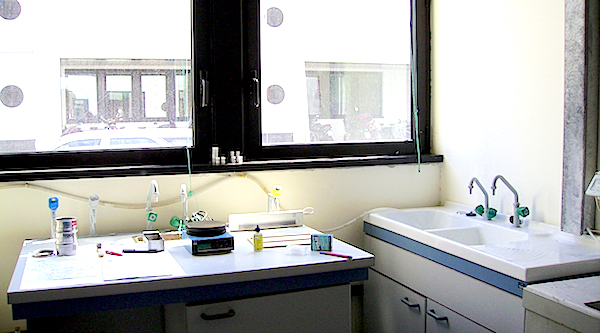 Il Laboratorio di Micropaleontologia presso la sede IGG del CNR.